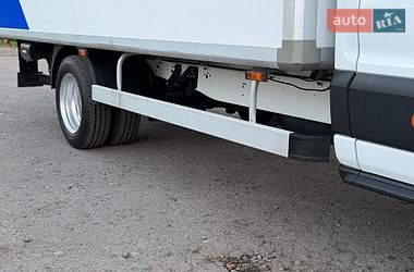 Грузовой фургон Ford Transit 2016 в Дубно