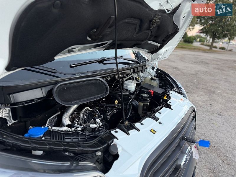 Грузовой фургон Ford Transit 2016 в Дубно