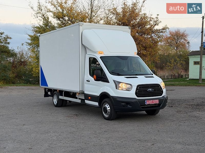 Грузовой фургон Ford Transit 2016 в Дубно