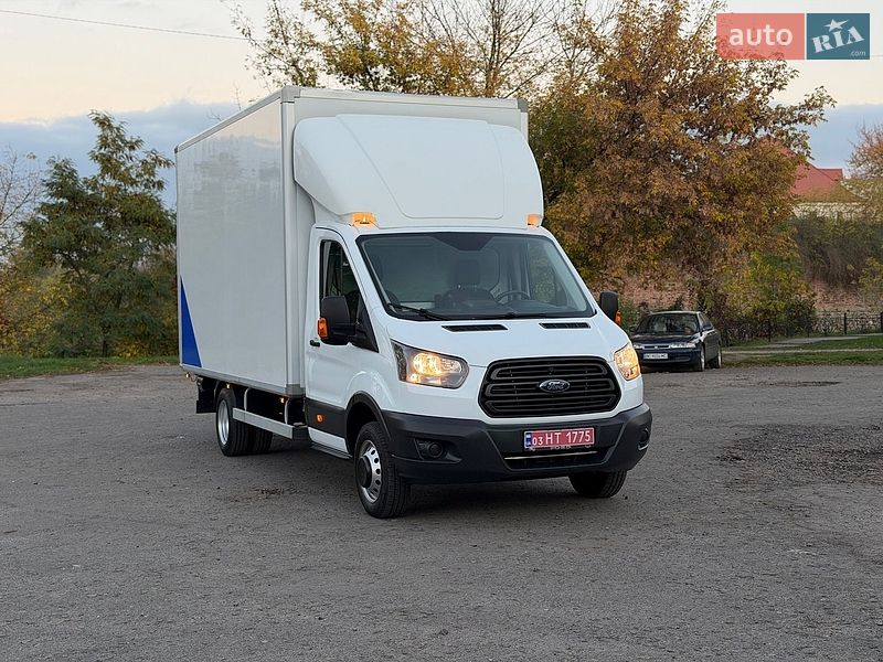 Грузовой фургон Ford Transit 2016 в Дубно