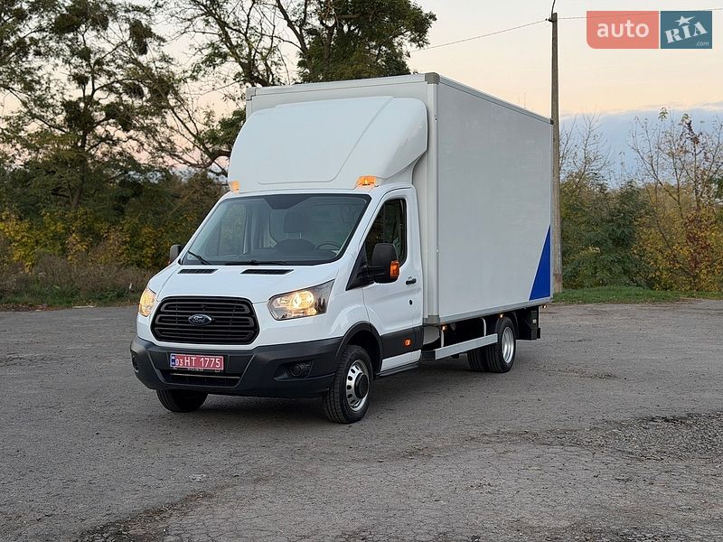 Грузовой фургон Ford Transit 2016 в Дубно