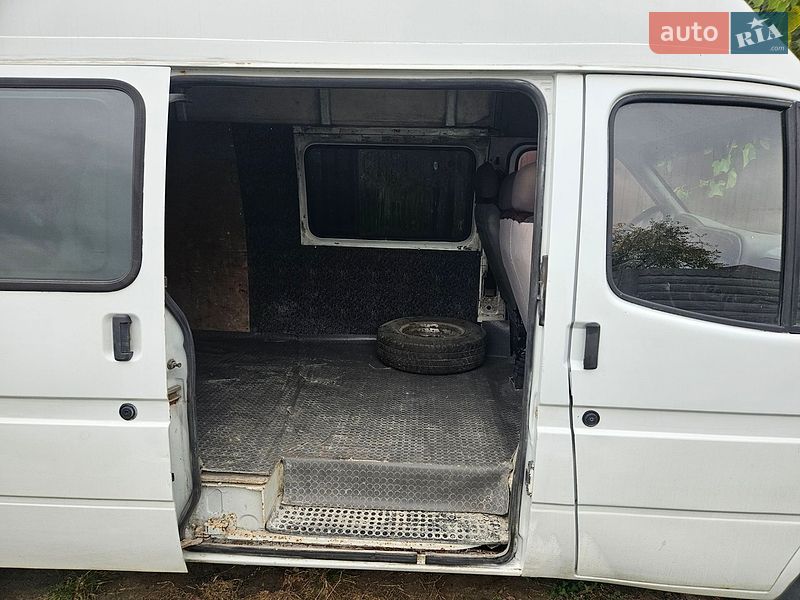 Минивэн Ford Transit 1997 в Жовкве