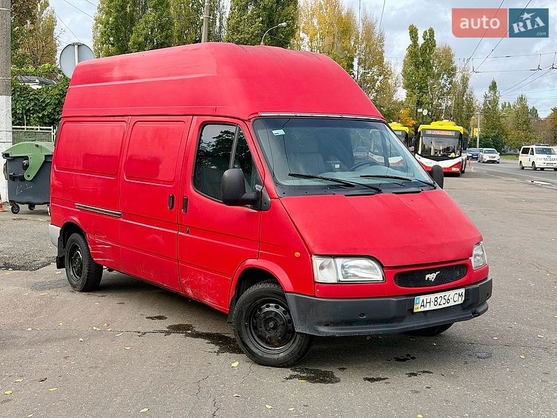 Вантажний фургон Ford Transit 2000 в Одесі