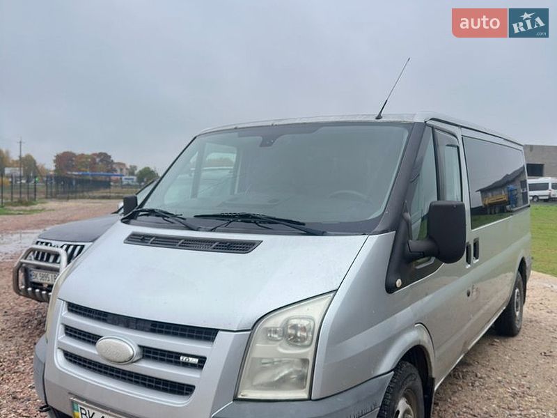 Минивэн Ford Transit 2007 в Березному