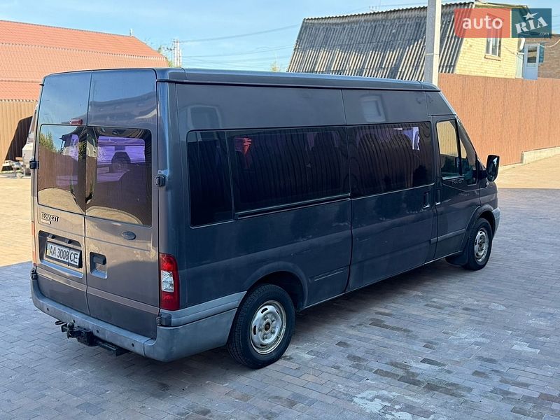 Мінівен Ford Transit 2008 в Бучі