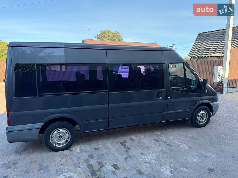 Мінівен Ford Transit 2008 в Бучі