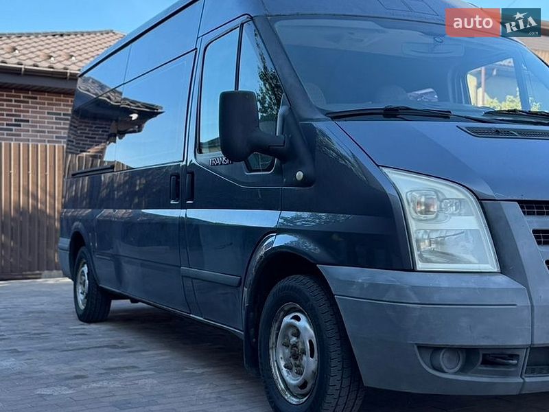 Мінівен Ford Transit 2008 в Бучі