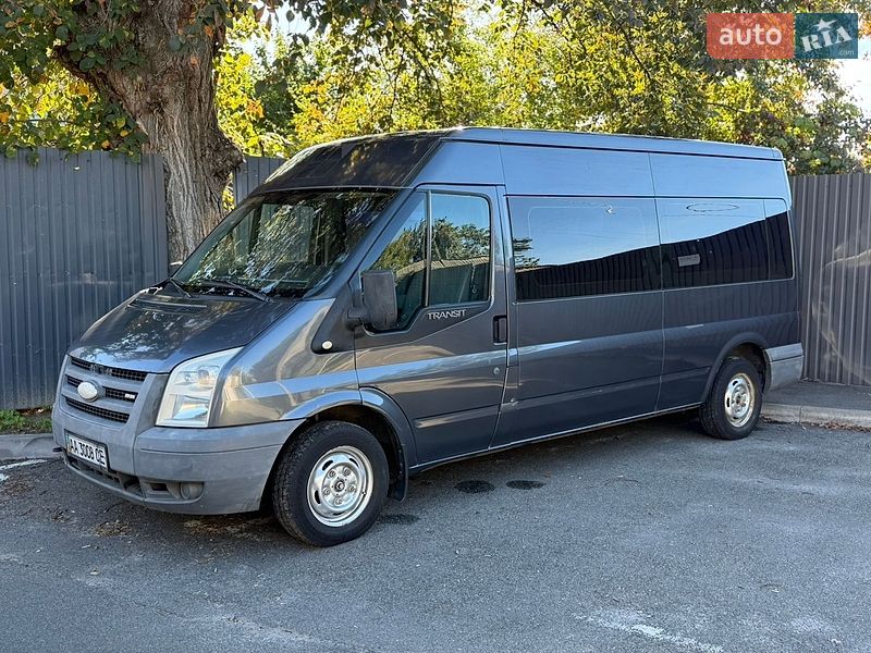 Мінівен Ford Transit 2008 в Бучі