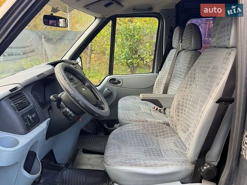 Мінівен Ford Transit 2008 в Бучі