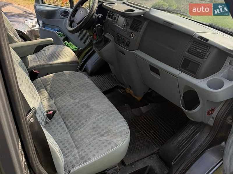 Мінівен Ford Transit 2008 в Бучі