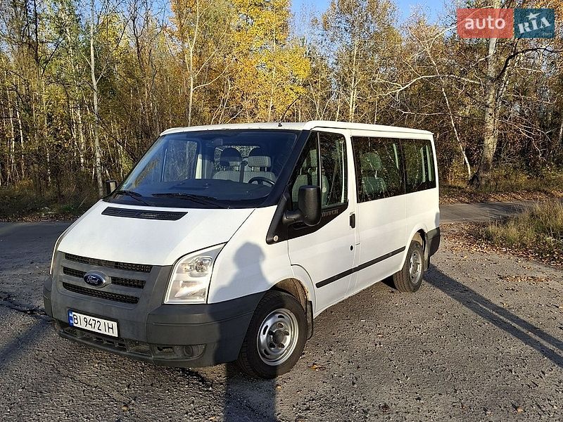 Вантажопасажирський фургон Ford Transit 2012 в Кременчуці