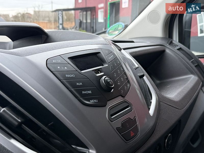 Грузовой фургон Ford Transit 2018 в Дубно