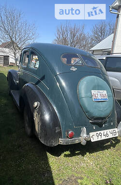 Седан Ford V8 1938 в Черновцах