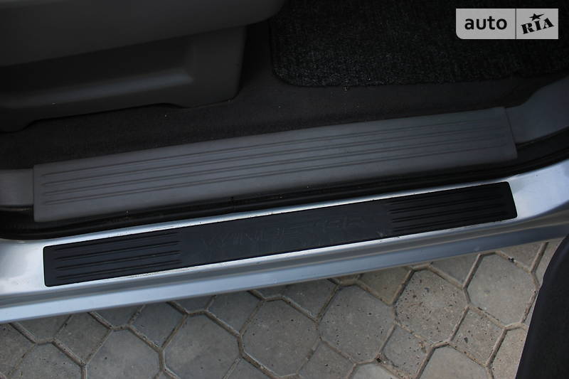 Мінівен Ford Windstar 2003 в Луцьку