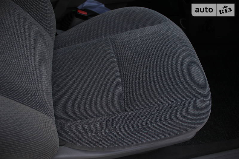 Мінівен Ford Windstar 2003 в Луцьку