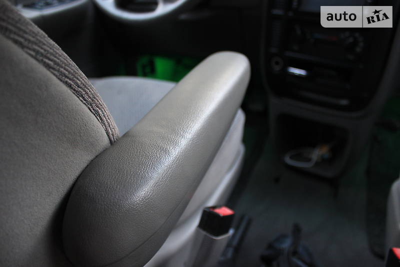 Мінівен Ford Windstar 2003 в Луцьку