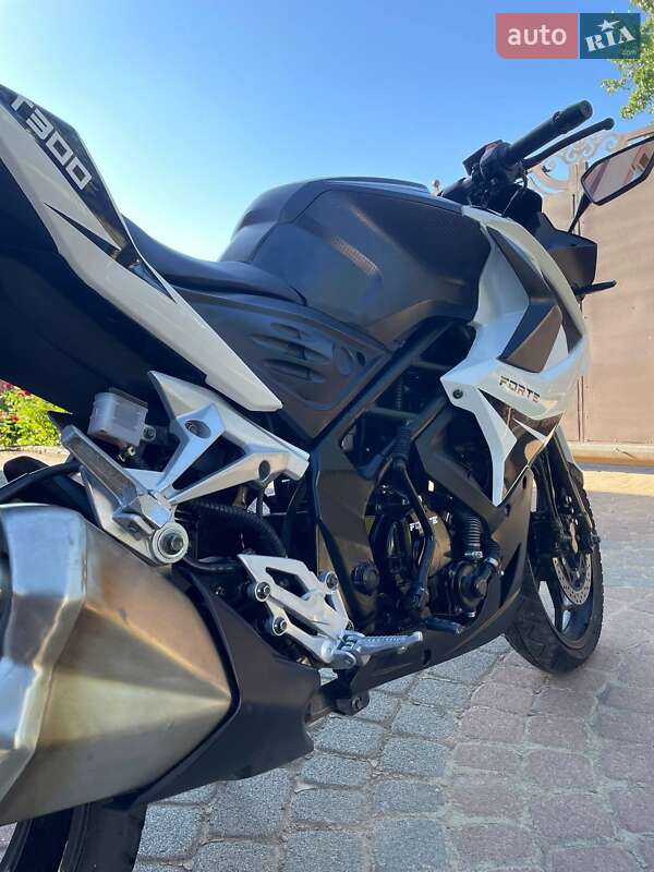 Спортбайк Forte FT 300 2022 в Делятині