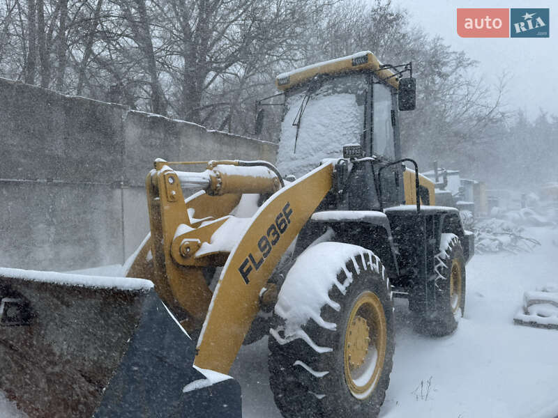 Фронтальный погрузчик Foton FL 2008 в Днепре