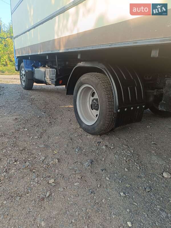 Дом на колесах Foton Forland 2004 в Гнивани