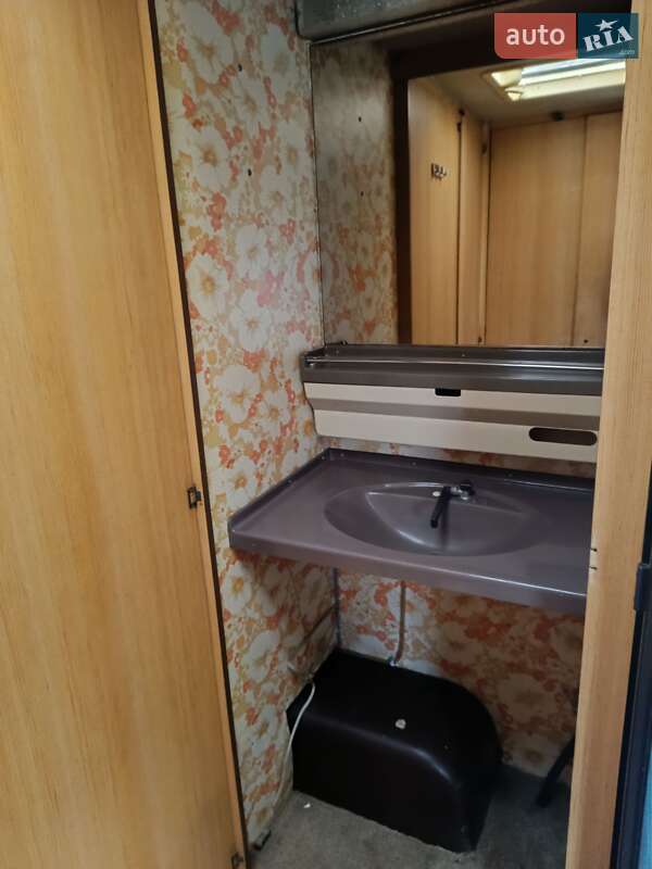 Дом на колесах Foton Forland 2004 в Гнивани