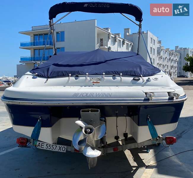 Катер Four Winns H210 2004 в Одессе