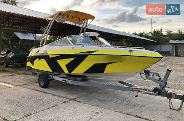 Катер Four Winns H210 2010 в 