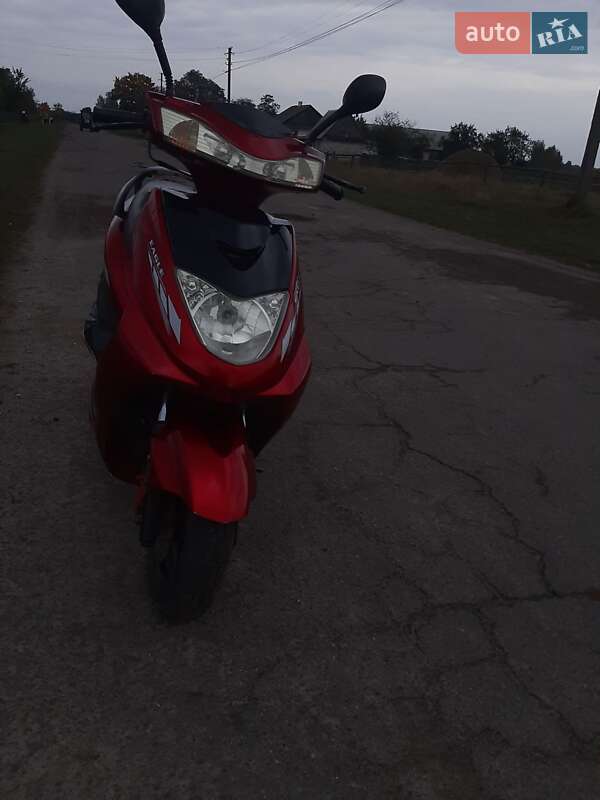 Скутер FoxWell ZW 2014 в Сарнах