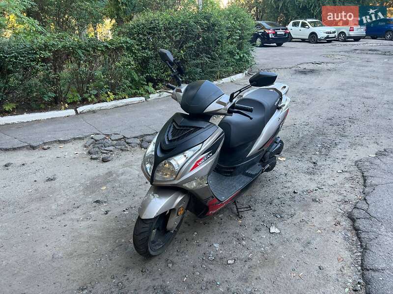 Скутер FoxWell ZW 2022 в Днепре