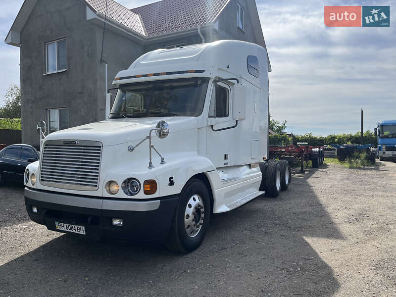 Тягач Freightliner Century 2000 в Одесі