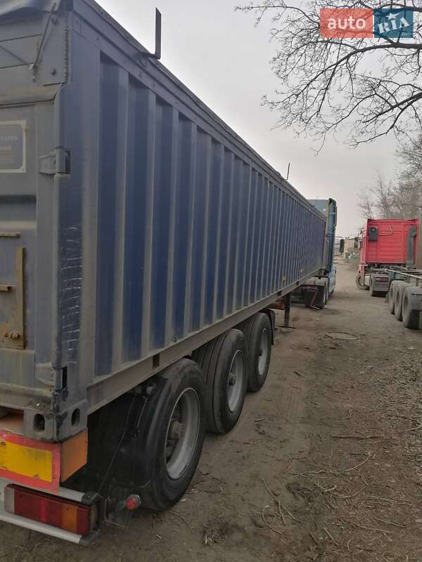 Тягач Freightliner Century 2002 в Теплодаре