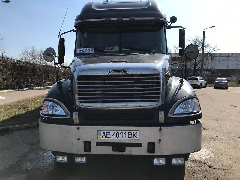 Freightliner Columbia