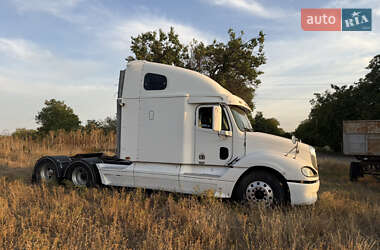 Контейнеровоз Freightliner Columbia 2003 в 