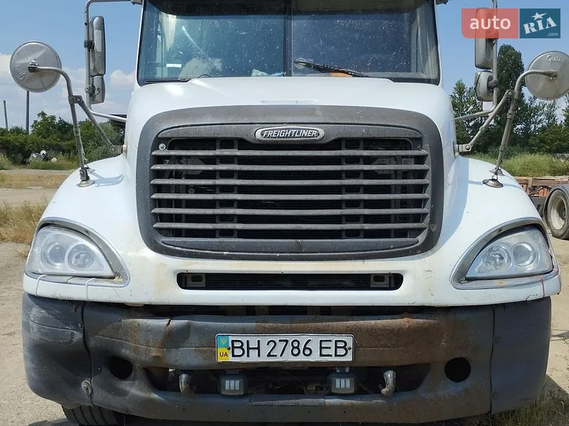 Freightliner Columbia 2002