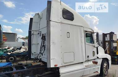 Тягач Freightliner Conventional 2002 в Запоріжжі