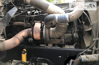 Тягач Freightliner FLD 2000 в 