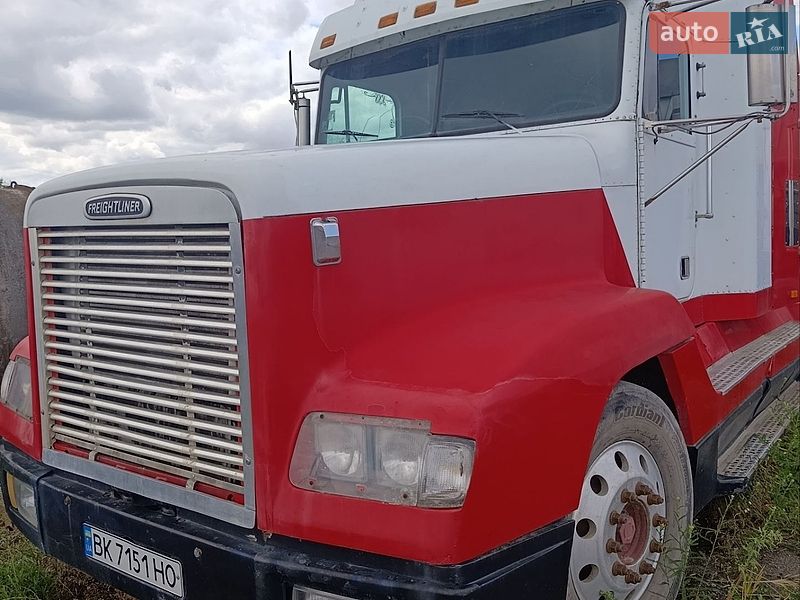 Тягач Freightliner FLD 2001 в Ровно