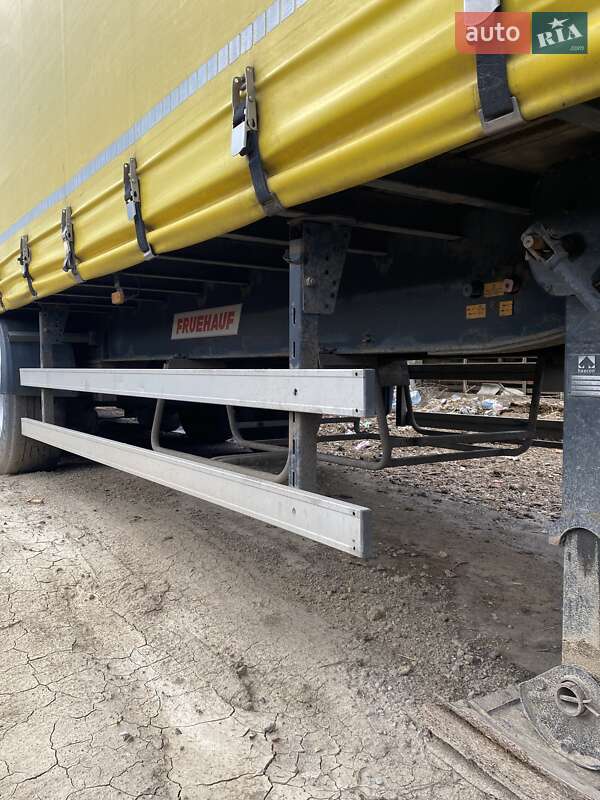 Платформа напівпричіп Fruehauf 01Y 2006 в Татарбунарах