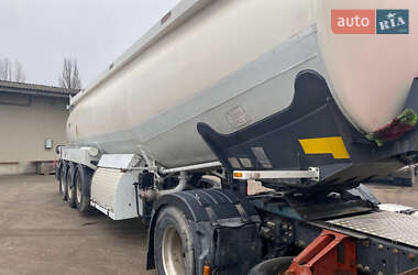 Цистерна полуприцеп Fruehauf BPV 2008 в 