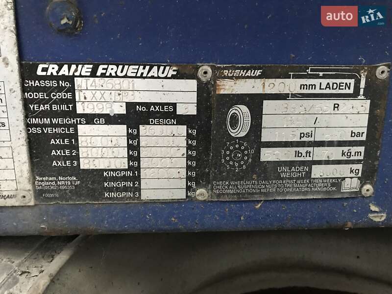 Цистерна полуприцеп Fruehauf Crane 1998 в Луцке