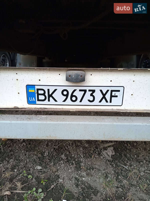 Бортовой полуприцеп Fruehauf D.2 2008 в Ровно