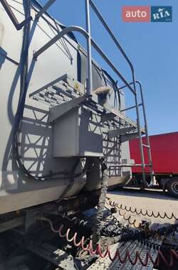 Зерновоз - полуприцеп Fruehauf D.3 2012 в 