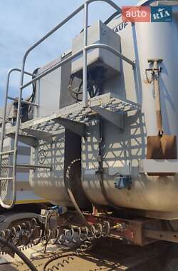 Зерновоз - полуприцеп Fruehauf D.3 2008 в 
