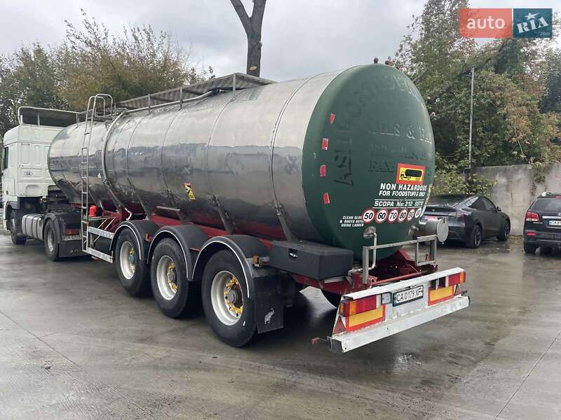 Цистерна напівпричіп Fruehauf DJD SA3 1993 в Черкасах фото 5 Цистерна напівпричіп Fruehauf DJD SA3 1993 в Черкасах