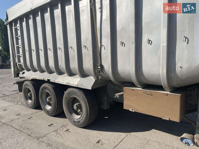 Самоскид напівпричіп Fruehauf DJD TA 3 1998 в Одесі фото 10 Самоскид напівпричіп Fruehauf DJD TA 3 1998 в Одесі
