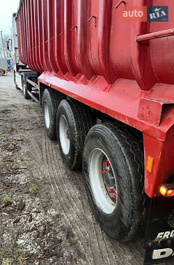 Самоскид напівпричіп Fruehauf DJD TA 3 1996 в 