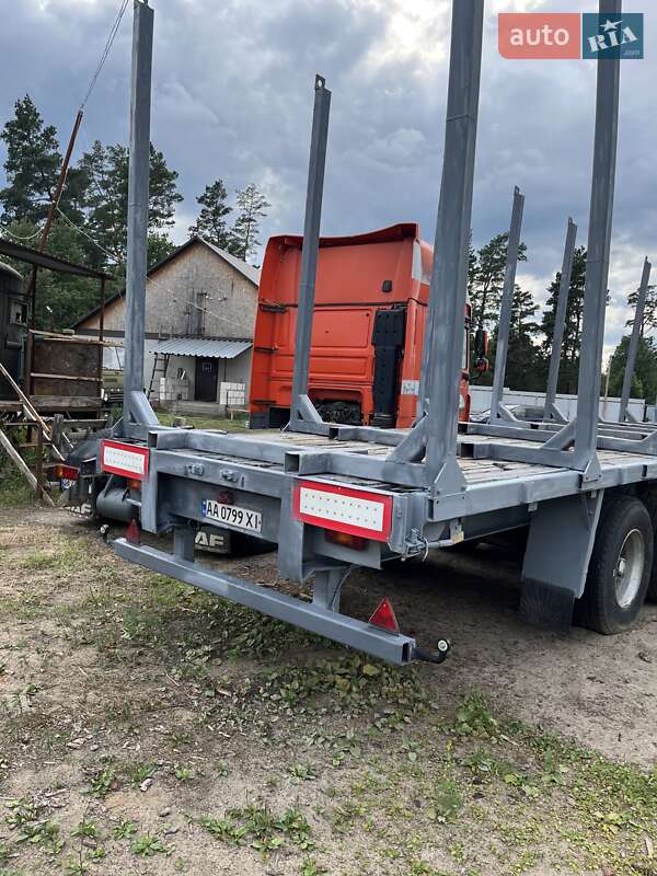 Лесовоз / Сортиментовоз - полуприцеп Fruehauf ET 1982 в Иванкове