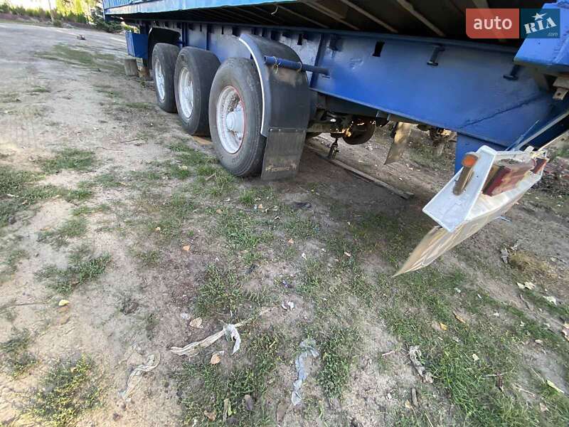 Контейнеровоз Fruehauf F 1988 в Саврани
