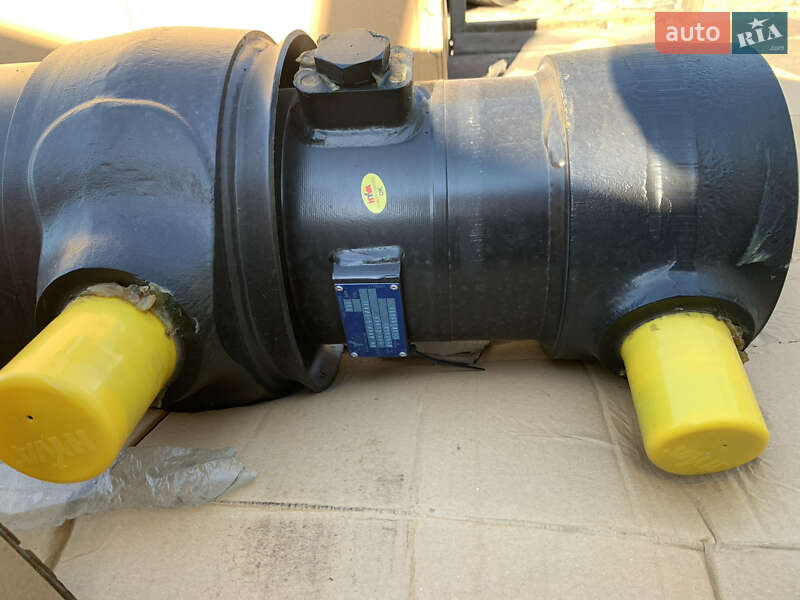 Самоскид напівпричіп Fruehauf France 2008 в Одесі