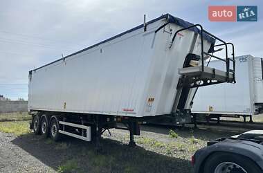 Зерновоз - напівпричіп Fruehauf FST4FC 2020 в Луцьку