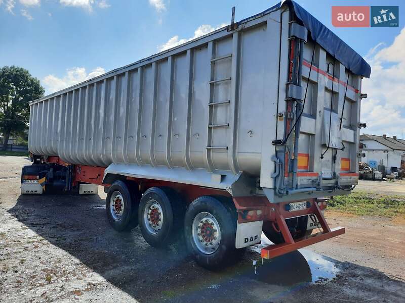 Самосвал полуприцеп Fruehauf LTD/WAD 2003 в Тернополе
